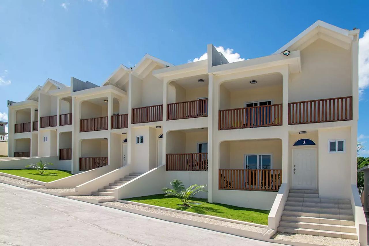 Luxury 2Br Home Facing Beach W/Pool Montego Bay #3 Eksteriør billede